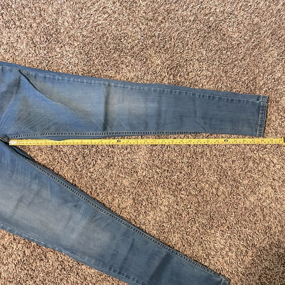 🎉HPx2🎉 Levi’s Super Skinny High-Waisted Jeans 31x30 - Picture 6 of 7